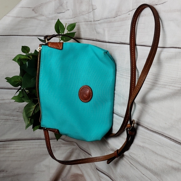 Dooney Bourke crossbody pouchette purse - Picture 2 of 9